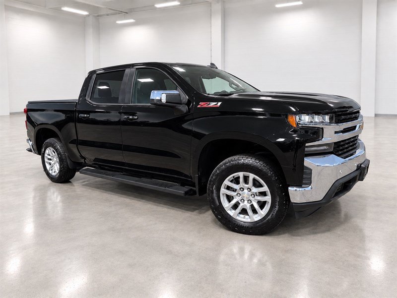 Used 2019 Chevrolet Silverado 1500 LT w/ All-Star Edition AWD/4WD image 18