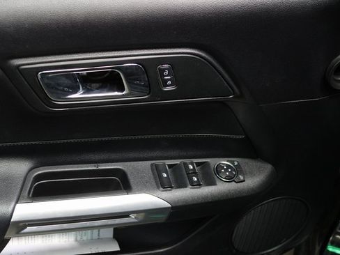 Used 2017 Ford Mustang Convertible w/ Equipment Group 051A image 10