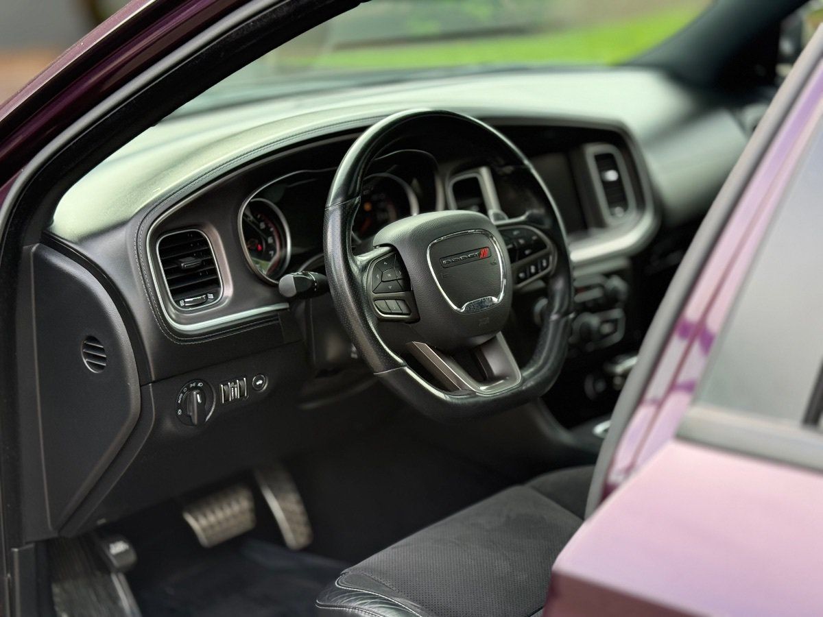 Used 2022 Dodge Charger Scat Pack RWD image 16
