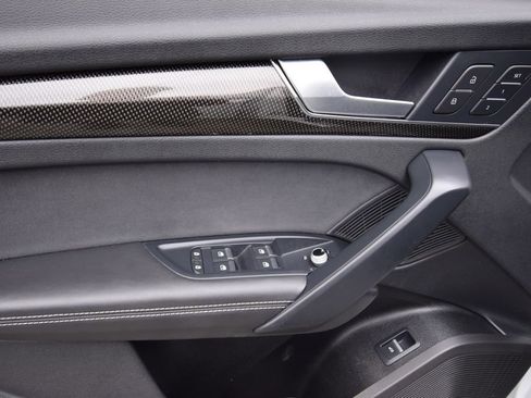 Used 2022 Audi SQ5 Premium Plus image 27