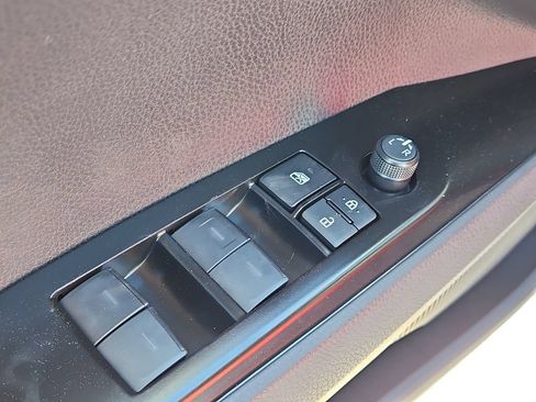 New 2026 Toyota Camry Hybrid AWD/4WD image 18