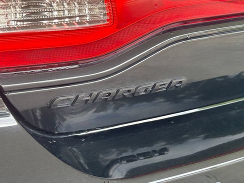 Used 2014 Dodge Charger R/T RWD image 15