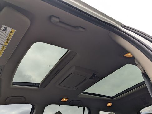 Used 2020 Honda Pilot Elite image 31