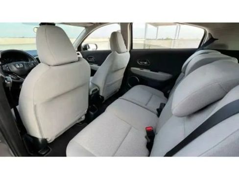 Used 2019 Honda HR-V EX image 24