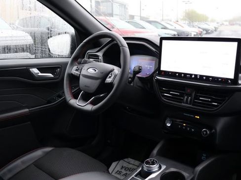 Used 2023 Ford Escape ST-Line Select w/ Tech Pack #1 AWD/4WD image 17