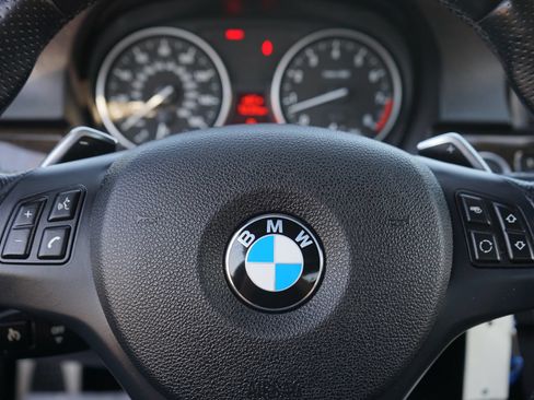 Used 2011 BMW 335i xDrive Coupe AWD/4WD image 28