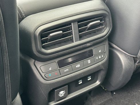 New 2026 Honda Pilot Elite image 14