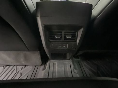 Certified 2024 GMC Canyon AT4X AWD/4WD image 22