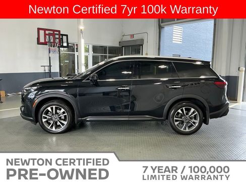 Used 2025 INFINITI QX60 Luxe w/ Vision Package AWD/4WD image 3
