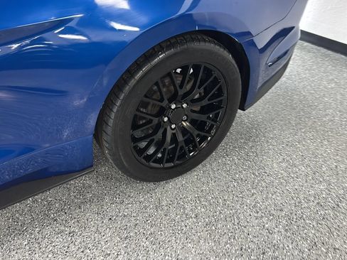 Used 2018 Ford Mustang GT Premium RWD image 30