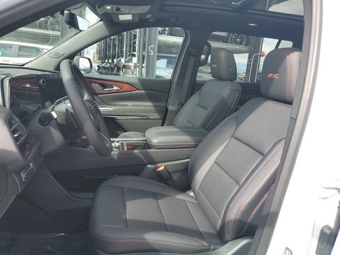 New 2026 Chevrolet Traverse Z71 w/ Enhanced Driving Package AWD/4WD image 21