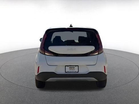 Used 2025 Kia Soul LX w/ LX Technology Package image 12