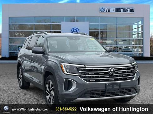 Certified 2025 Volkswagen Atlas SEL image 1