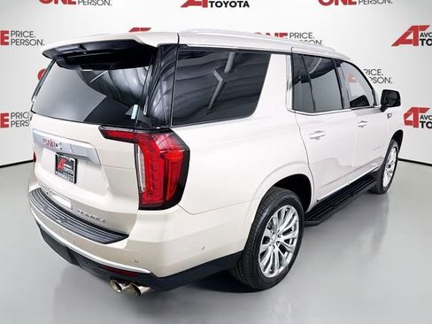 Used 2024 GMC Yukon Denali w/ Advanced Technology Package image 7