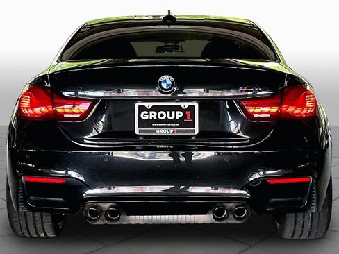 Used 2020 BMW M4 Coupe w/ Competition Package RWD image 4