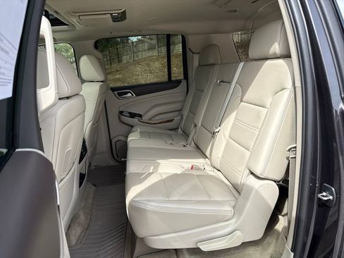 Used 2015 GMC Yukon XL Denali w/ Touring Package image 25