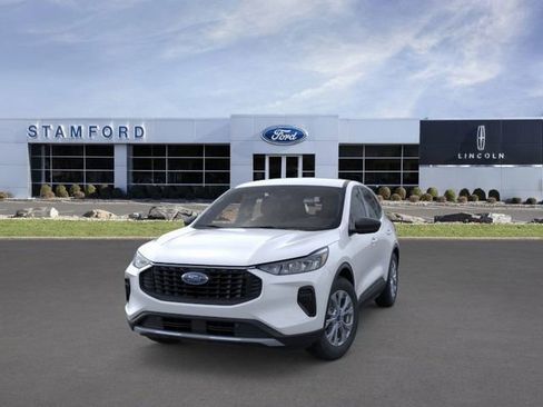 New 2025 Ford Escape Active w/ Cold Weather Package image 2