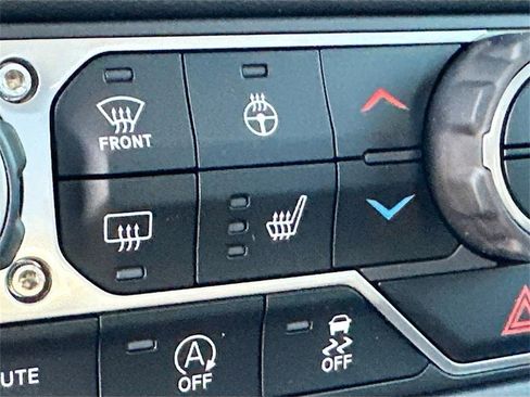 New 2025 Jeep Gladiator Sport image 19