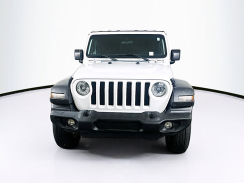 Used 2020 Jeep Wrangler Unlimited Sport S AWD/4WD image 2