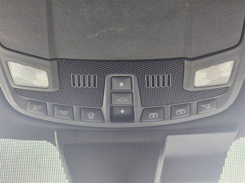 Used 2020 Ford F150 Raptor w/ Equipment Group 802A Luxury image 33