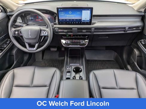 Certified 2026 Lincoln Corsair Premiere FWD image 10