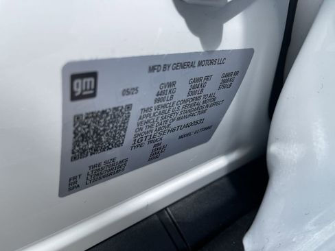 New 2026 GMC Sierra EV Elevation image 32