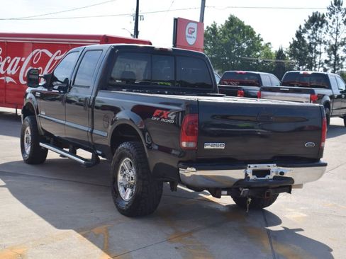 Used 2005 Ford F250 Lariat image 5