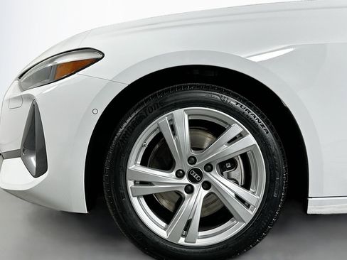 Used 2025 Audi A5 2.0T Premium w/ Convenience Package image 12