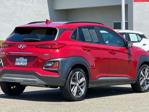 Used 2020 Hyundai Kona Limited FWD image 2