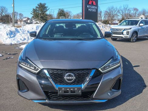 Used 2023 Nissan Maxima SV w/ Floor Mat Group image 6
