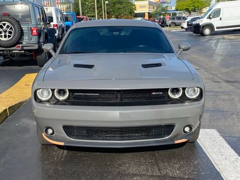 Used 2018 Dodge Challenger SXT w/ Blacktop Package RWD image 3