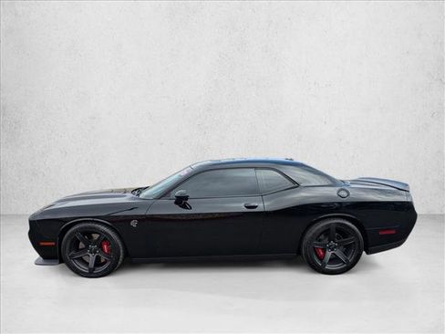 Used 2020 Dodge Challenger SRT Hellcat w/ Plus Package image 9