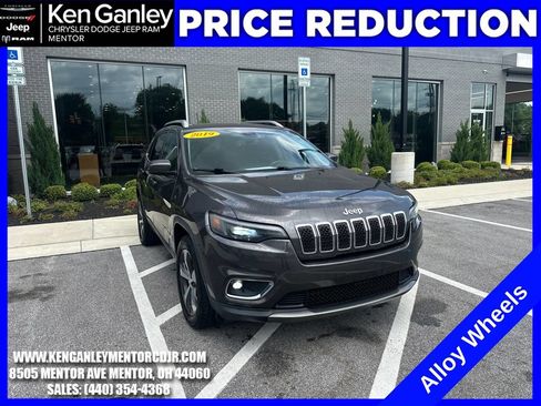 Used 2019 Jeep Cherokee Limited AWD/4WD image 1