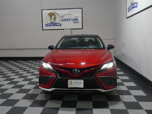 Used 2022 Toyota Camry XSE w/ Navigation Upgrade Package FWD image 2