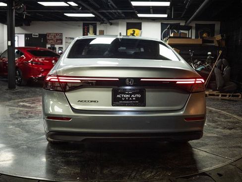 Used 2023 Honda Accord EX image 6