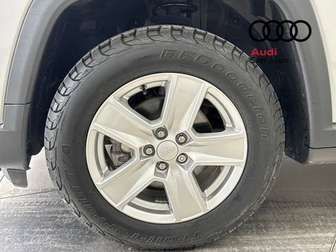 Used 2022 Jeep Compass Latitude image 4