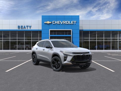 New 2026 Chevrolet Trax ACTIV w/ Sunroof Package FWD image 1