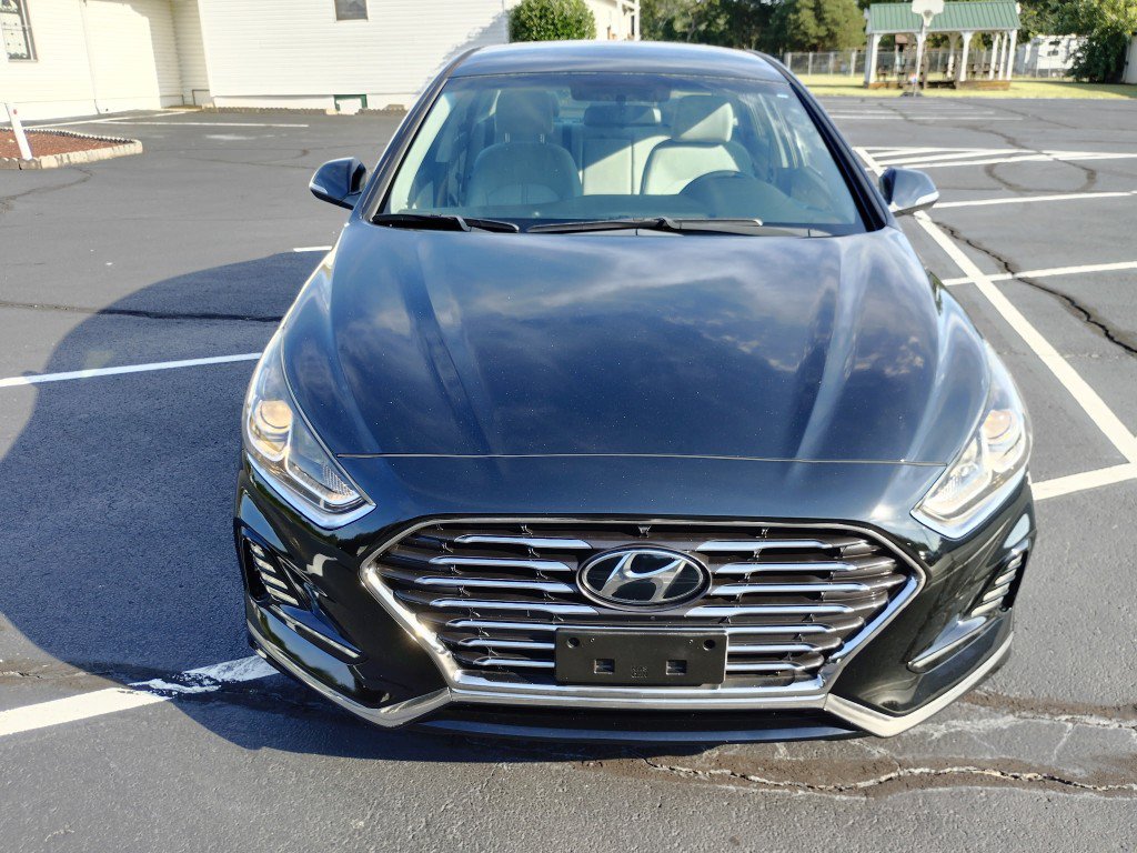 Used 2018 Hyundai Sonata SE FWD image 1