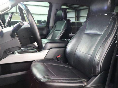 Used 2019 Ford F350 Lariat w/ Lariat Value Package AWD/4WD image 32