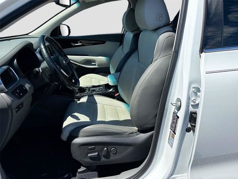 Used 2020 Kia Sorento SX FWD image 21