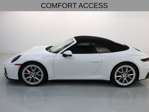 Used 2025 Porsche 911 Carrera RWD image 24