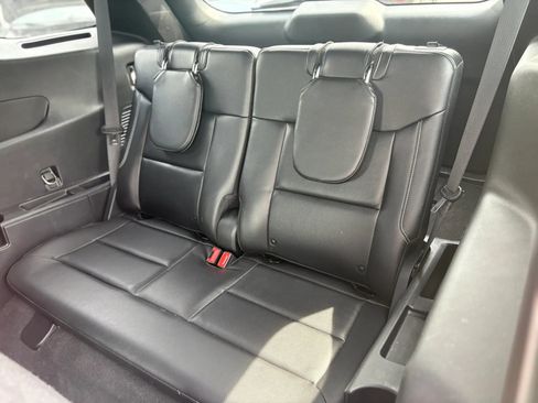 Used 2022 Ford Explorer ST w/ ST Street Pack AWD/4WD image 11