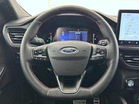 Used 2023 Ford Escape ST-Line w/ Tech Pack #1 AWD/4WD image 11
