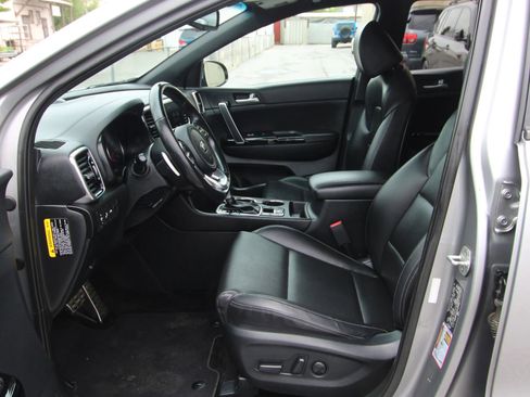 Used 2022 Kia Sportage Nightfall Edition w/ Nighfall AWD Premium Package image 9