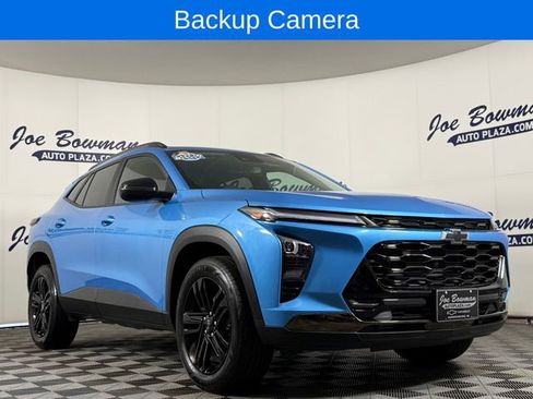 Used 2025 Chevrolet Trax ACTIV FWD image 4