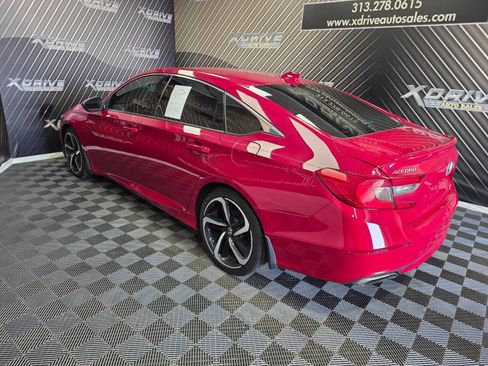 Used 2019 Honda Accord Sport image 9