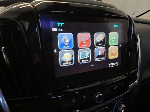 Used 2018 Chevrolet Traverse LT AWD/4WD image 14