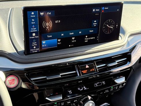 Certified 2025 Acura MDX w/ Technology Package image 29