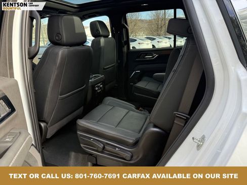 Used 2025 GMC Yukon Denali w/ Sun & Power Step Package image 38