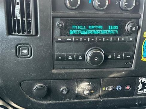 Used 2020 Chevrolet Express 2500 image 10